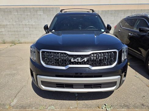 Certified 2024 Kia Telluride EX w/ EX Captain's Chair Package image 5