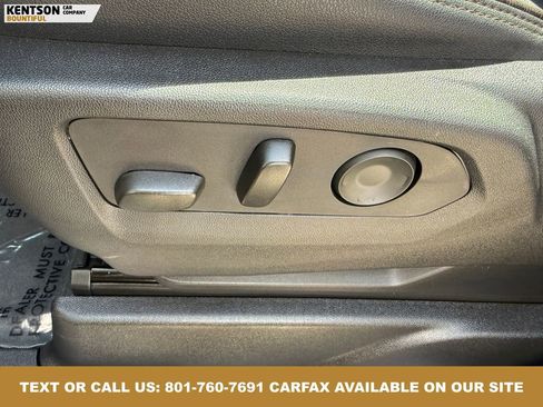 Used 2024 Chevrolet Suburban High Country image 37