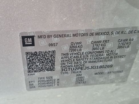 Used 2018 GMC Sierra 1500 Denali w/ Denali Ultimate Package AWD/4WD image 8
