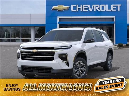 New 2026 Chevrolet Traverse LT w/ Driver Confidence Package image 6