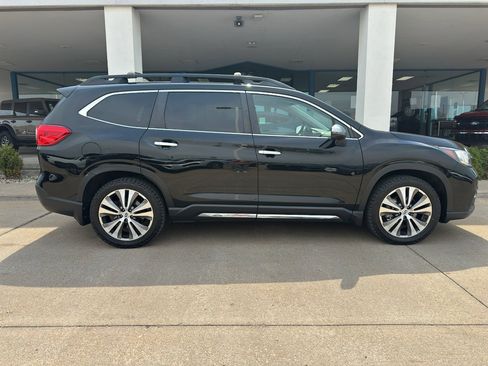 Used 2019 Subaru Ascent Touring image 7
