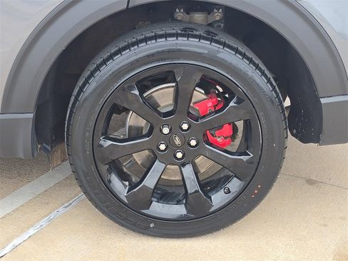 Used 2024 Ford Explorer ST w/ Equipment Group 401A image 32