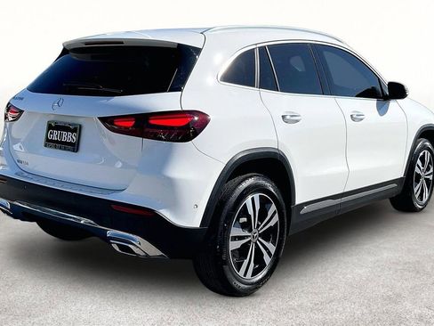 Used 2025 Mercedes-Benz GLA 250 image 2