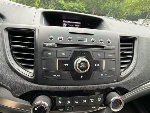 Used 2016 Honda CR-V LX image 29