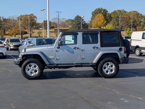Used 2014 Jeep Wrangler Unlimited Sahara w/ Connectivity Group image 5