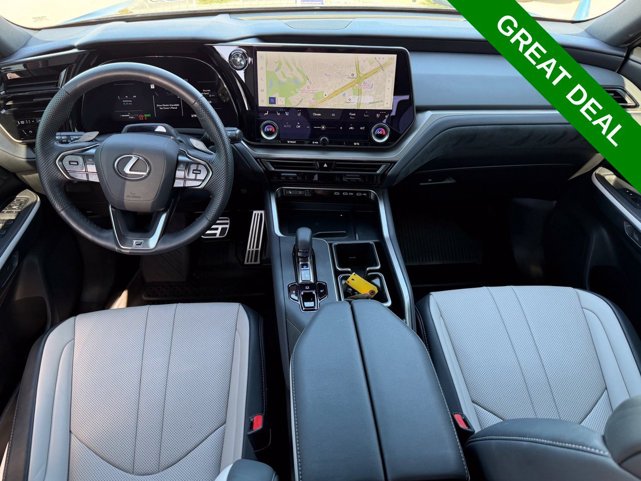 Used 2026 Lexus TX 500h AWD w/ Technology Package image 16