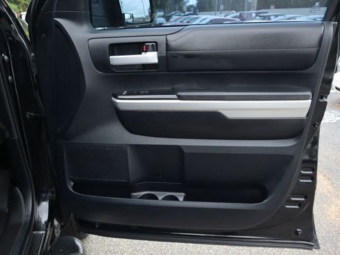 Used 2014 Toyota Tundra Limited RWD image 15