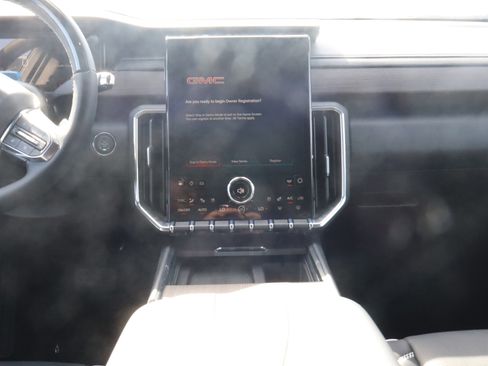 New 2026 GMC Acadia Denali w/ Super Cruise Package AWD/4WD image 13
