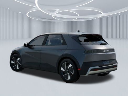 New 2026 Hyundai Ioniq 5 SEL image 5