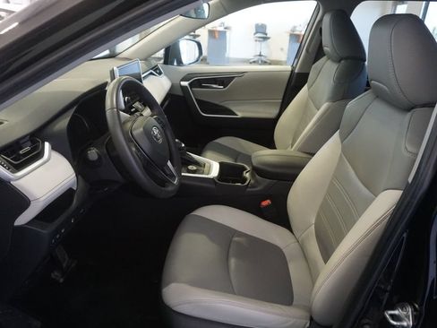 Certified 2024 Toyota RAV4 XLE Premium AWD/4WD image 21