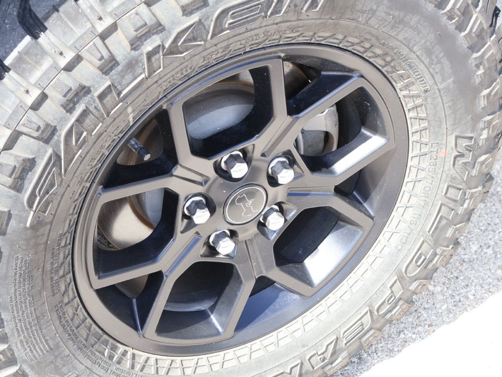 Used 2024 Jeep Wrangler Unlimited Sport AWD/4WD image 37