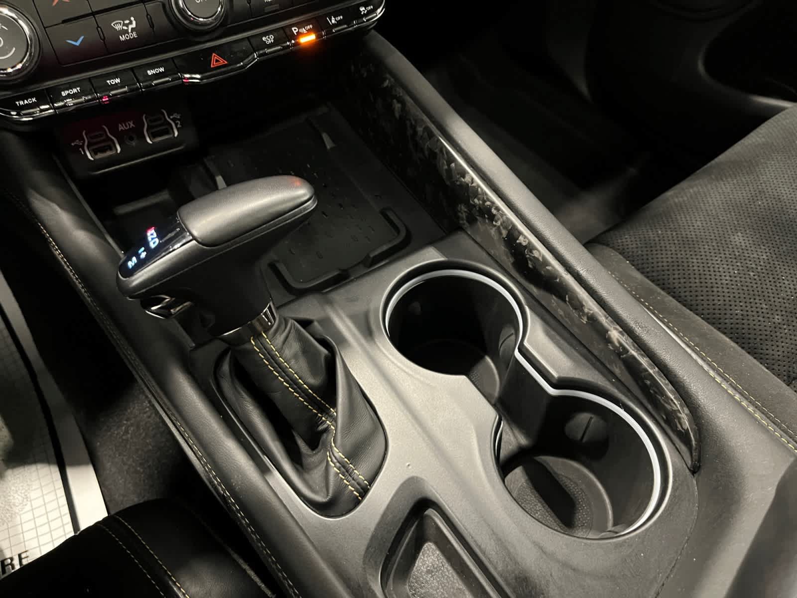 Used 2025 Dodge Durango R/T AWD/4WD image 18