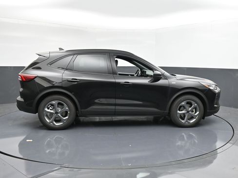 Used 2025 Ford Escape ST-Line w/ Tech Pack #1 image 9