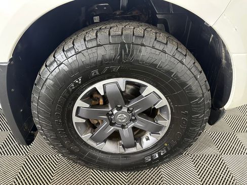 Used 2019 Nissan Frontier PRO-4X AWD/4WD image 31