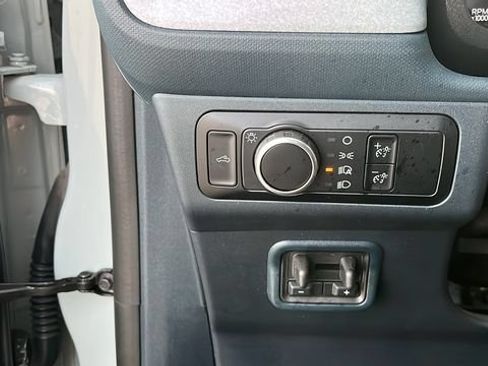 Used 2024 Ford Maverick XLT w/ Equipment Group 300A Standard AWD/4WD image 8
