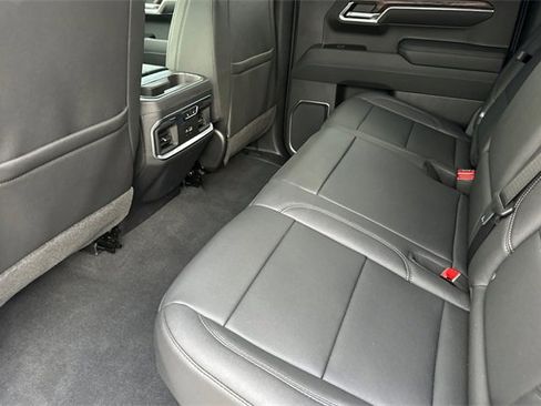 New 2026 GMC Sierra 1500 SLT w/ SLT Premium Plus Package image 12