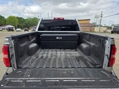 Used 2017 GMC Sierra 1500 SLE w/ SLE Value Package image 6