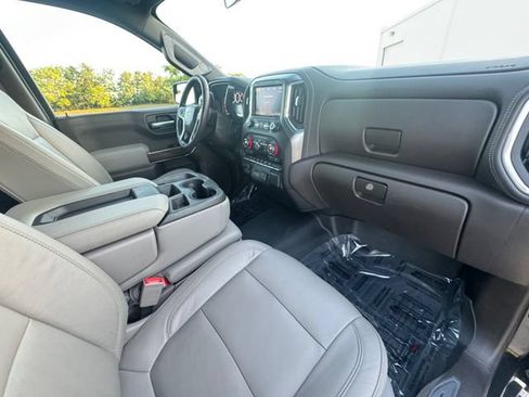 Used 2020 Chevrolet Silverado 1500 LT w/ Texas Edition AWD/4WD image 31