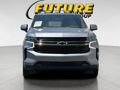 Used 2021 Chevrolet Suburban RST w/ Luxury Package AWD/4WD image 9