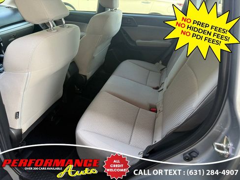 Used 2017 Subaru Forester 2.5i Premium w/ All-Weather Package AWD/4WD image 24