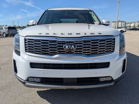 Certified 2021 Kia Telluride SX w/ Towing Package image 3