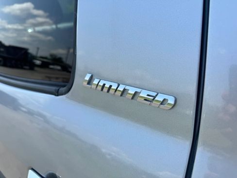 Used 2011 Toyota Tundra Limited AWD/4WD image 13