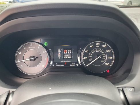 Used 2024 Acura RDX SH-AWD image 25