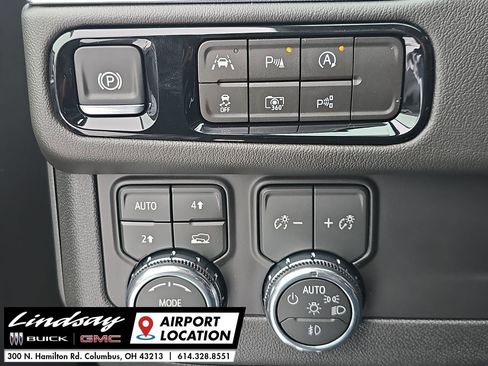 New 2026 GMC Yukon XL Denali w/ Sun & Power Step Package image 19