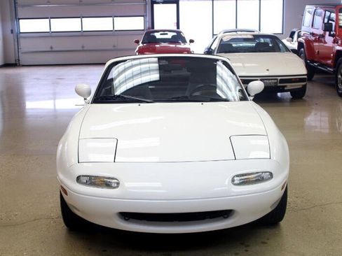 Used 1990 MAZDA MX-5 Miata image 14