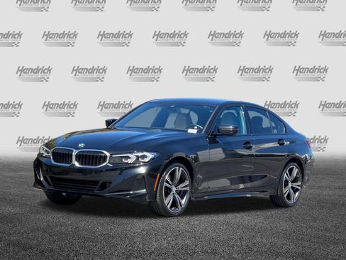 Used 2023 BMW 330i xDrive Sedan w/ Driving Assistance Package AWD/4WD image 9