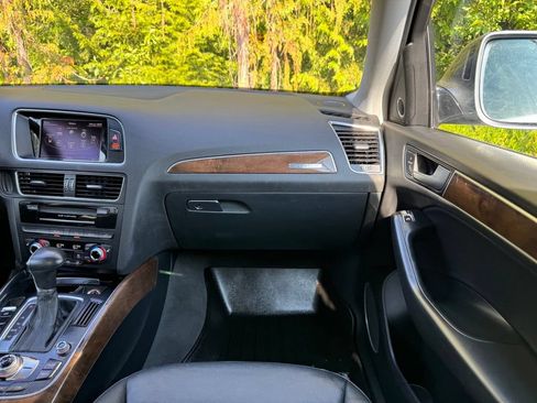 Used 2016 Audi Q5 3.0T Premium Plus w/ Technology Package AWD/4WD image 29