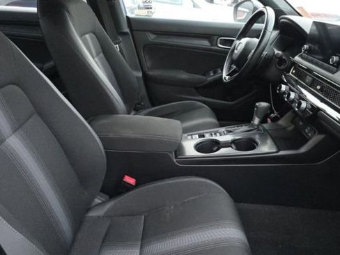 Used 2024 Honda Civic Sport image 7