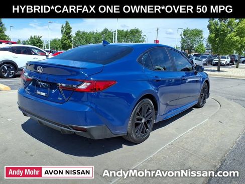 Used 2025 Toyota Camry SE FWD image 7