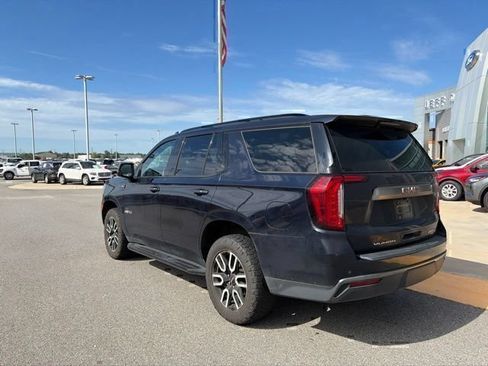 Used 2021 GMC Yukon AT4 w/ Technology Package AWD/4WD image 3