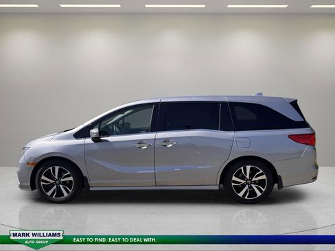 Used 2020 Honda Odyssey Elite image 6
