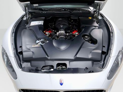 Used 2016 Maserati GranTurismo Sport RWD image 10