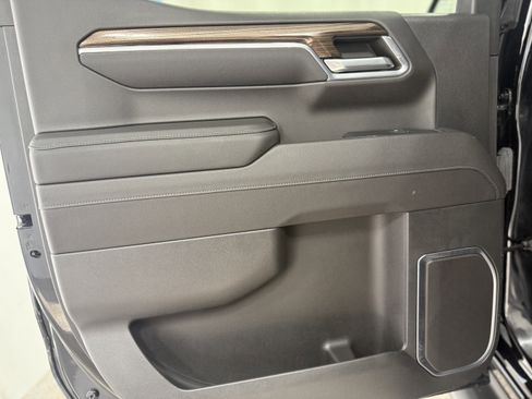 Certified 2023 Chevrolet Silverado 1500 RST w/ Convenience Package II image 24