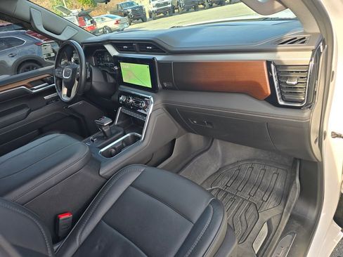 Certified 2023 GMC Sierra 1500 Denali image 33