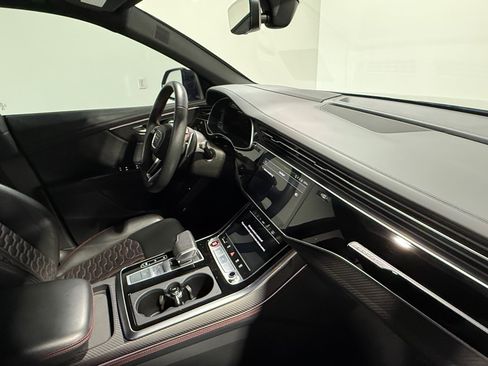 Used 2024 Audi RS Q8 AWD/4WD image 46