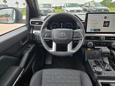 New 2026 Toyota 4Runner TRD Sport Premium AWD/4WD image 8