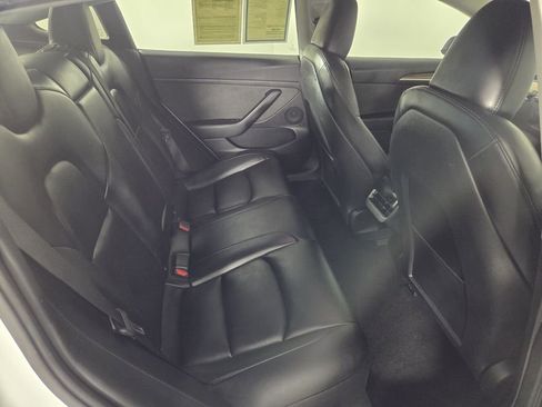 Used 2023 Tesla Model 3 Standard Range image 28