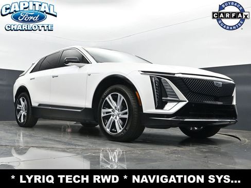 Used 2024 Cadillac Lyriq Tech RWD image 19