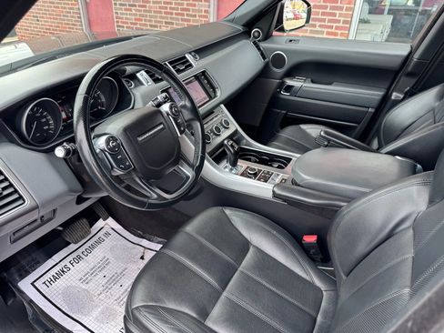 Used 2014 Land Rover Range Rover Sport SE image 38