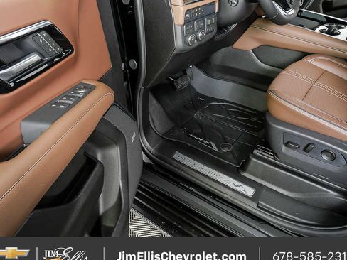 New 2026 Chevrolet Tahoe High Country w/ Sun And Tow Package AWD/4WD image 8