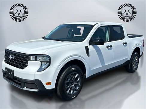 New 2025 Ford Maverick XLT w/ XLT Luxury Package image 1