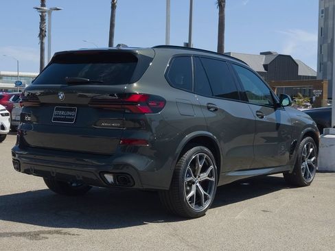 New 2026 BMW X5 xDrive40i w/ M Sport Package AWD/4WD image 17