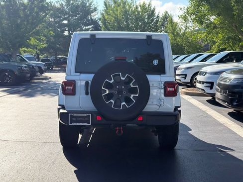 Used 2024 Jeep Wrangler Unlimited Sahara w/ Technology Group AWD/4WD image 4