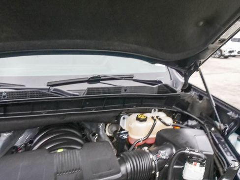 Used 2023 GMC Sierra 1500 Elevation image 25