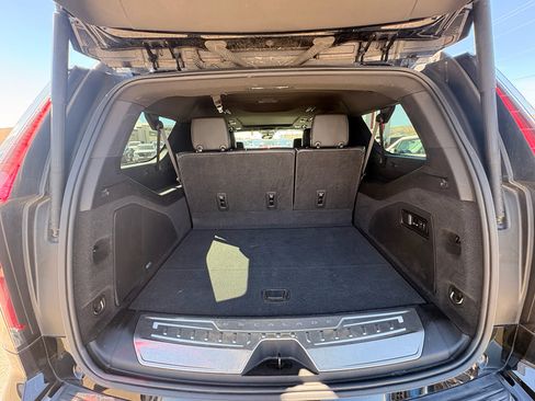 Used 2021 Cadillac Escalade ESV Sport w/ Driver Assist Tech Package image 10