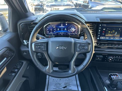 Used 2023 Chevrolet Silverado 1500 ZR2 w/ Technology Package AWD/4WD image 14
